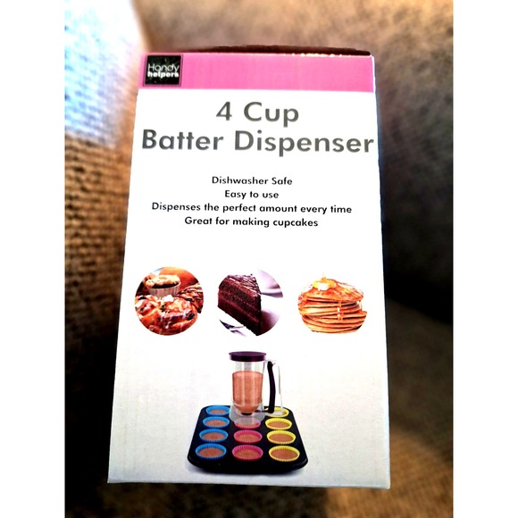 Pancake Batter Dispenser - 4-Cup Batter Dispenser with Squeeze Handle for Pan... - Picture 4 of 6